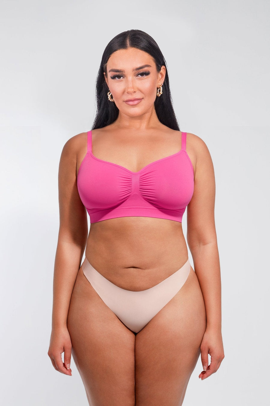 Ashley BH – Seamless Shaping Bra with Adjustable Straps