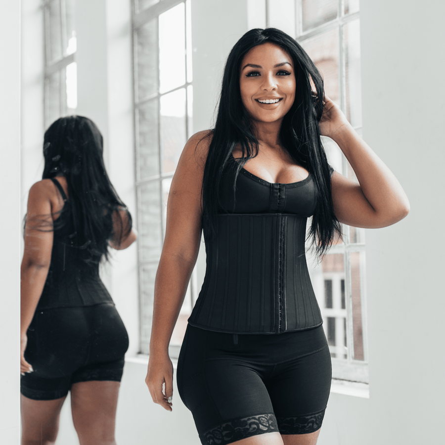 Jasmine - Waist Trainer - Latex Corset with Hooks - 25 Steel Bones