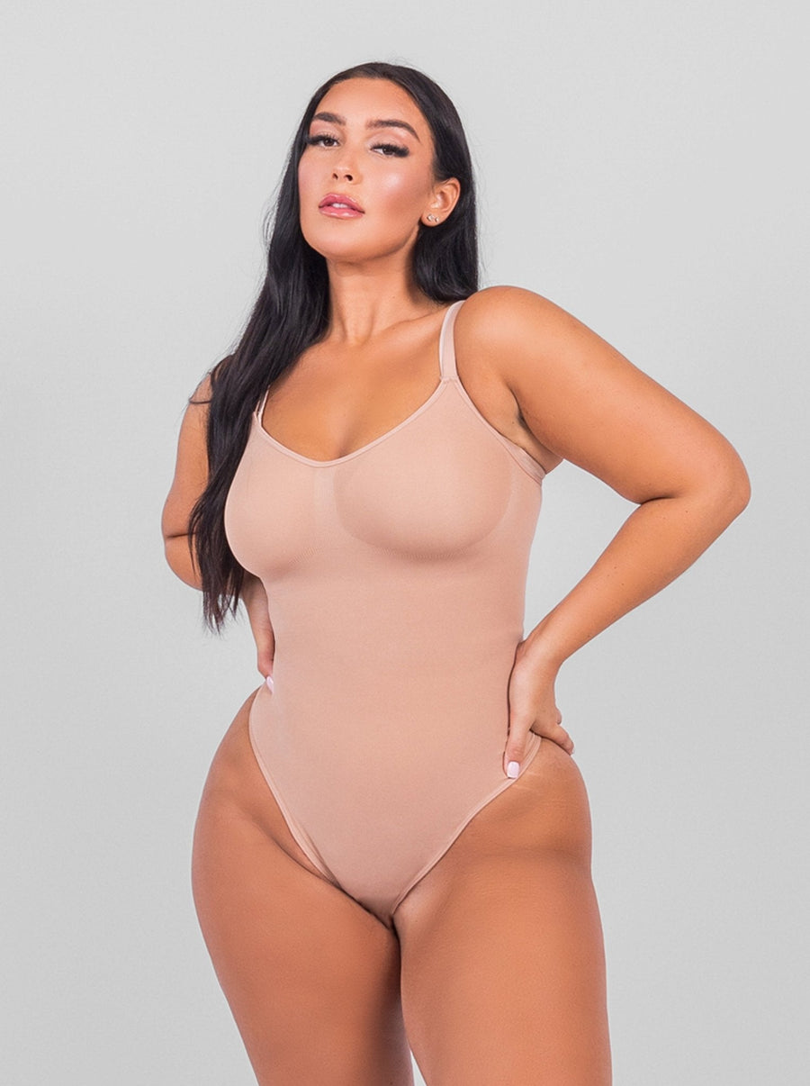 Stefanie - Seamless Bodysuit String with Spaghetti Shoulder Straps